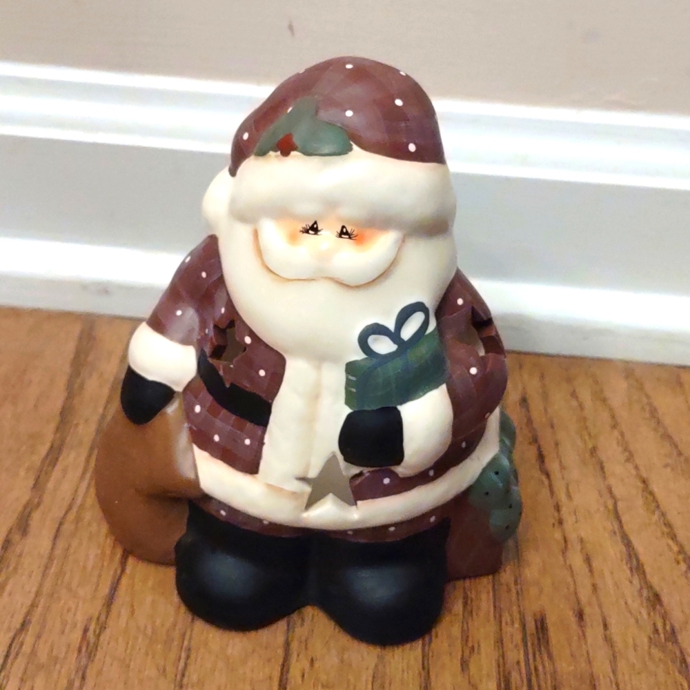 Crazy Mountain Ceramic Santa Tea Light Holder
